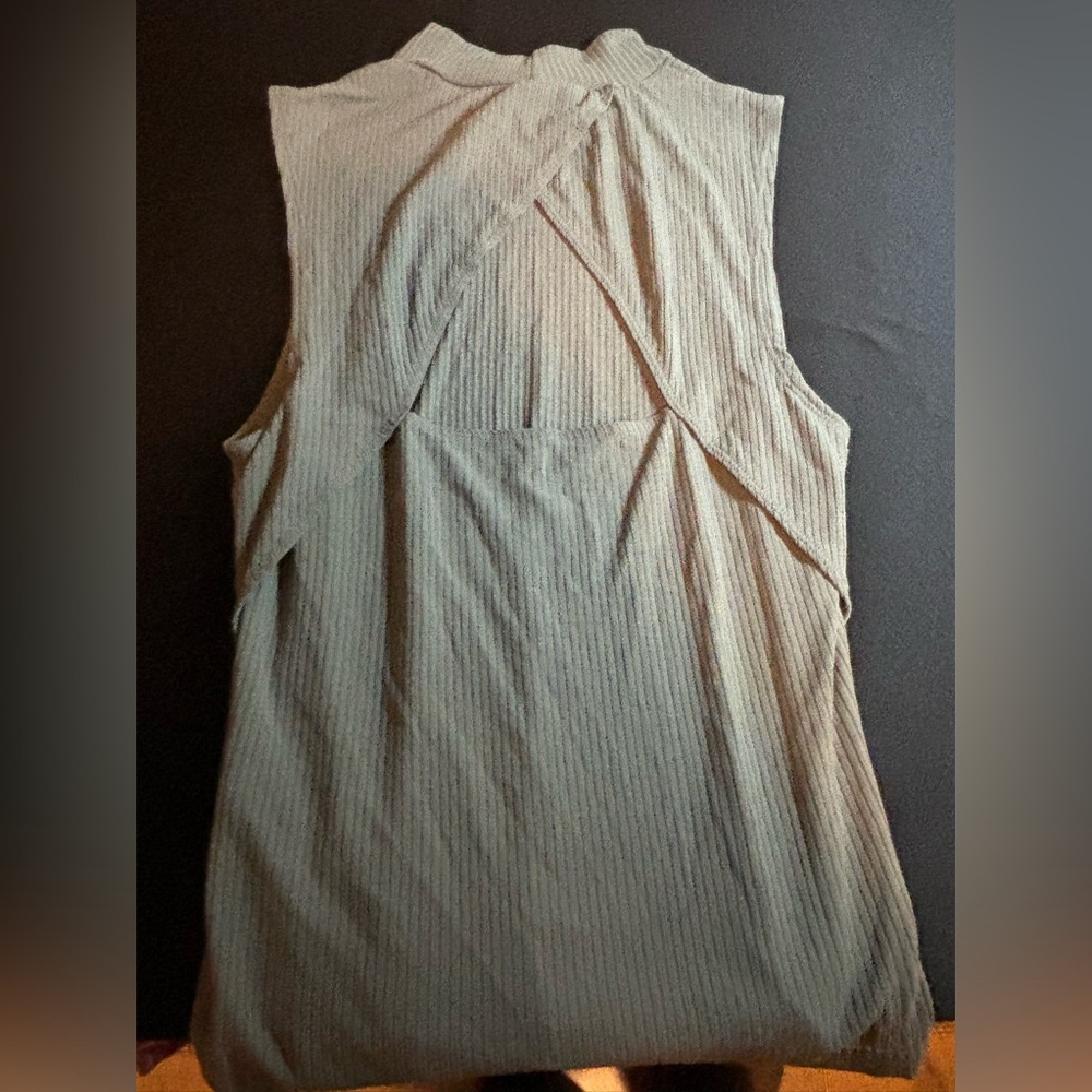 Sexy backless tight neck top